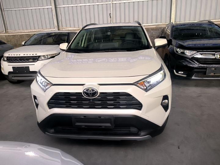 RAV4 2020 2.0L CVT RWD photo 2