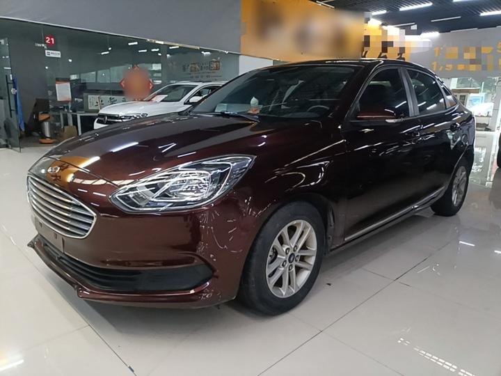 Escort 2019 1.5L MT