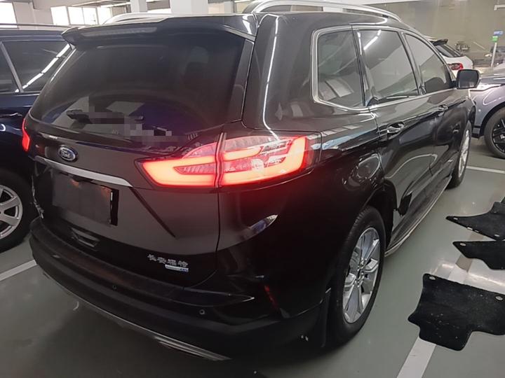 Edge 2020 EcoBoost 245 RWD 5-Seater photo 4