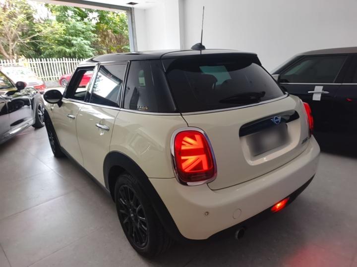 2018 1.5T COOPER Classic 5-Door photo 4
