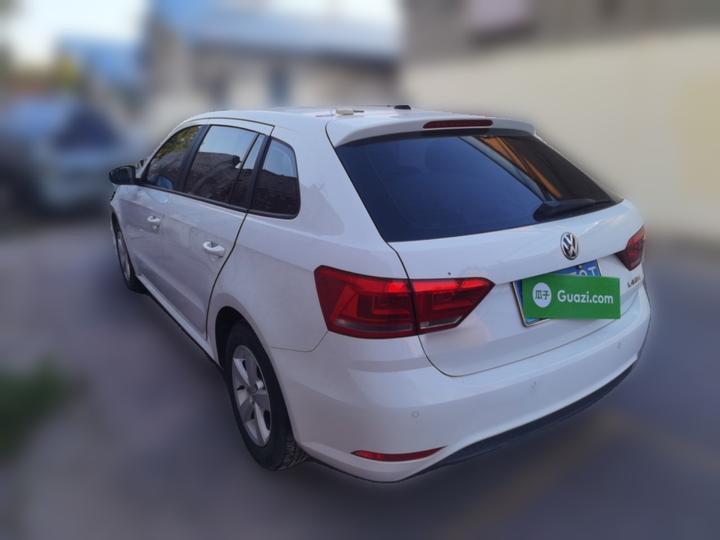 2015 1.6L AT photo 4