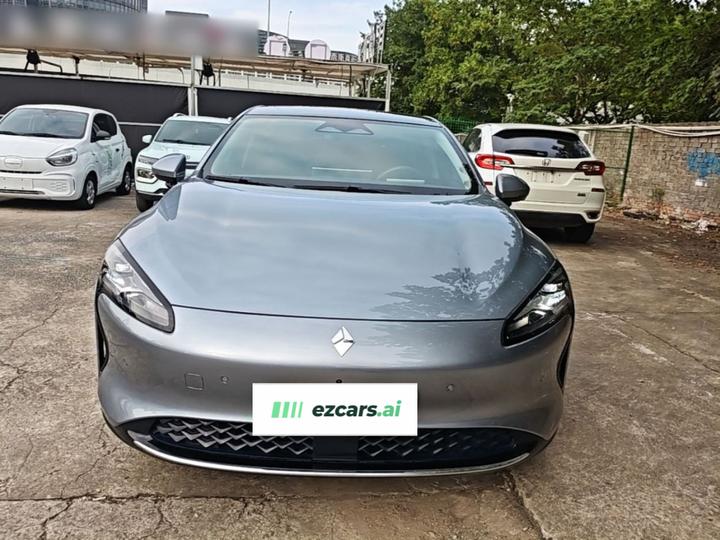 2025 EV 600km Luxury photo 2