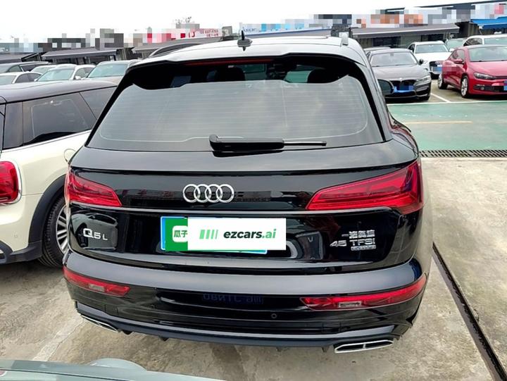 Q5L 2023 45T Luxury Dynamic photo 3