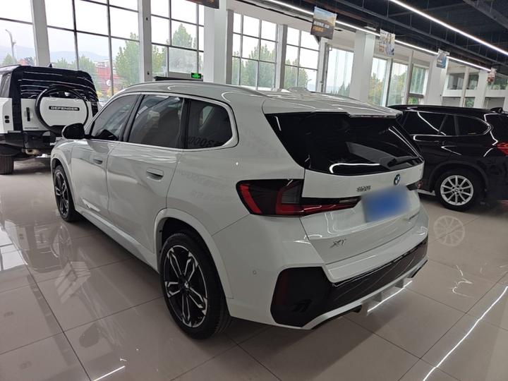 X1 2023 sDrive25Li M Sport Package photo 4