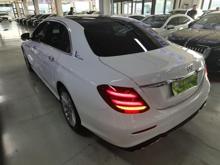 E-Class 2019 E 200 L Sport 4MATIC photo 4