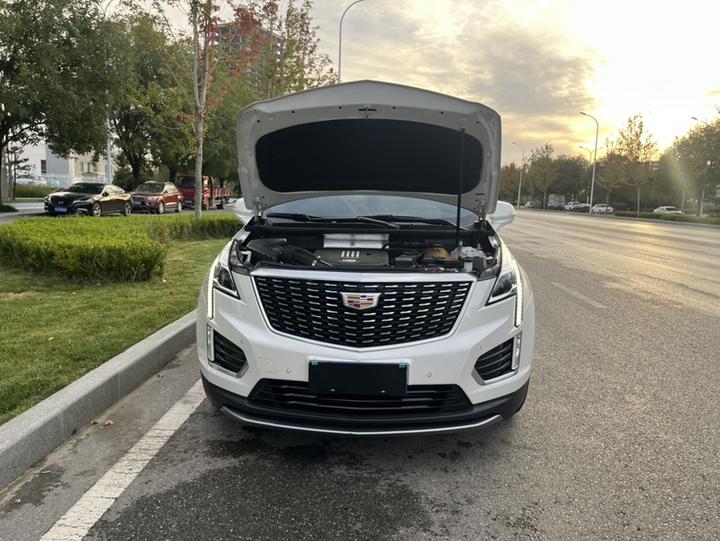 XT5 2021 2.0T RWD Luxury photo 3