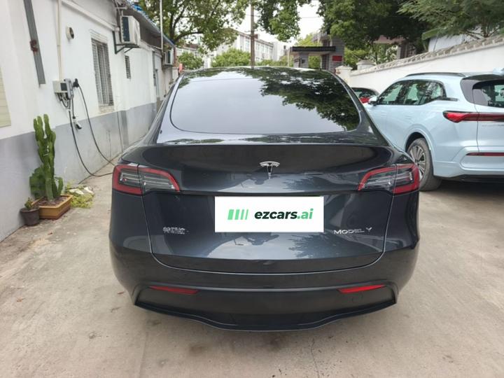 Model Y 2024 Long Range AWD photo 5