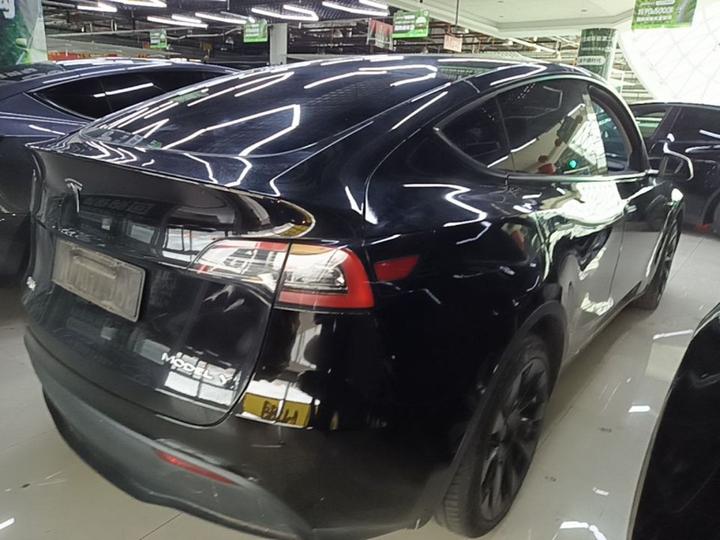 Model Y 2022 RWD photo 4