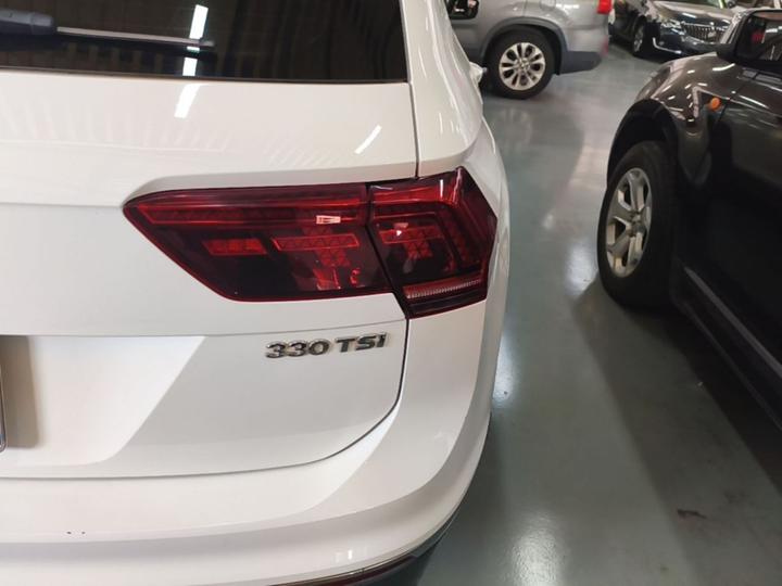 Tiguan 2018 330TSI AWD photo 7