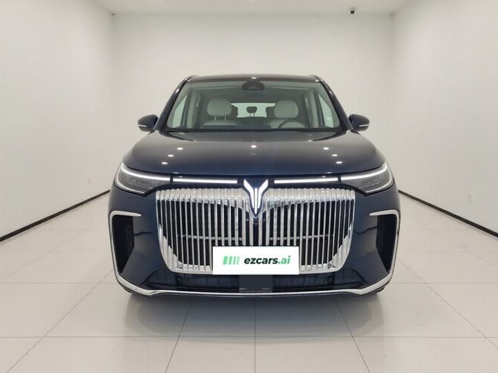 Voyah Dreamer 2025 PHEV AWD Flagship photo 2