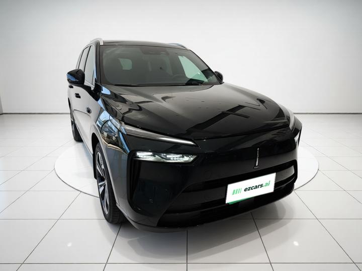 Blue Mountain 2023 AWD Extended Range photo 3