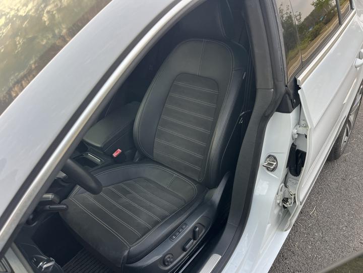 FAW-Volkswagen CC 2013 1.8TSI Luxury photo 7