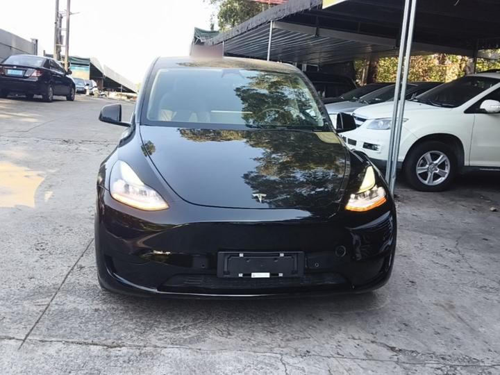 Model Y 2022 Facelift RWD photo 2