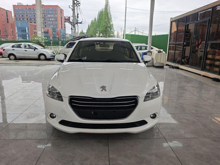 301 2016 1.6L MT photo 2