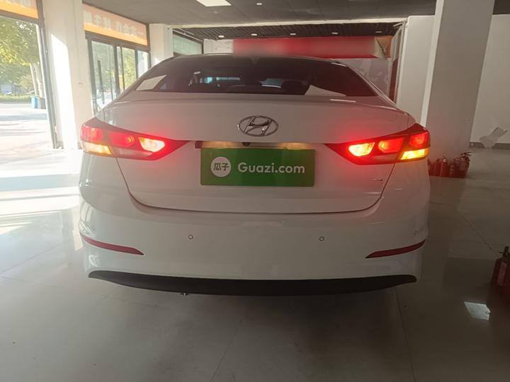 Elantra 2016 1.6L AT Smart Elite photo 5