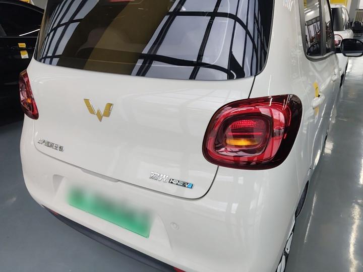 Hongguang MINIEV 2025 4th Gen 4-Door Advanced photo 6