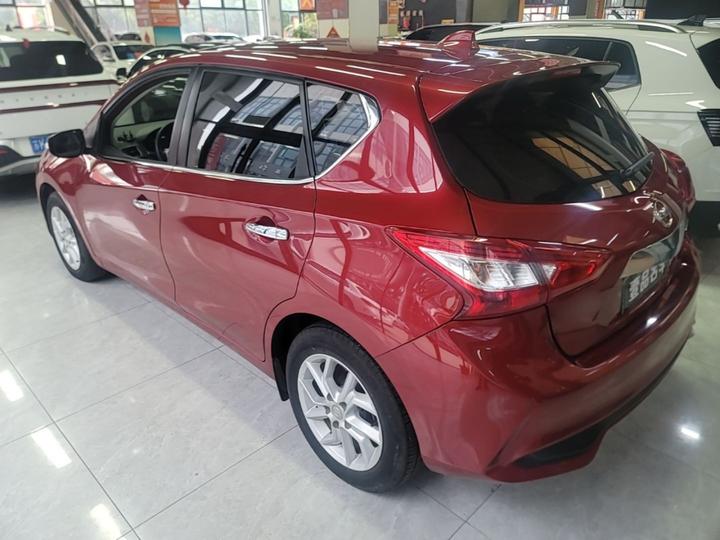 Tiida 2021 1.6L CVT photo 4