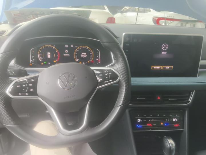 Tharu 2023 330TSI AWD photo 5
