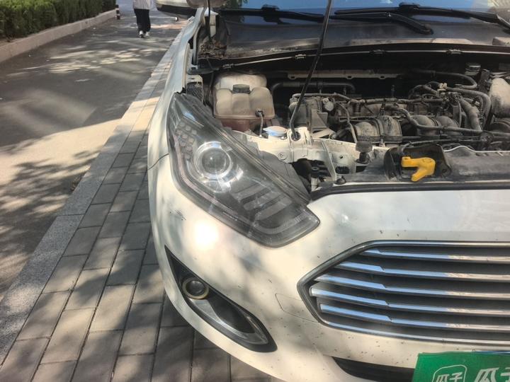 Escort 2017 Facelift 1.5L AT Comfort photo 7
