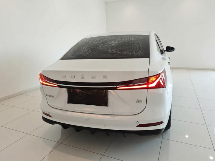 i5 2026 1.5L CVT Luxury photo 3