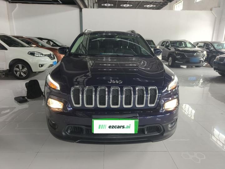 Cherokee 2017 2.0L photo 2