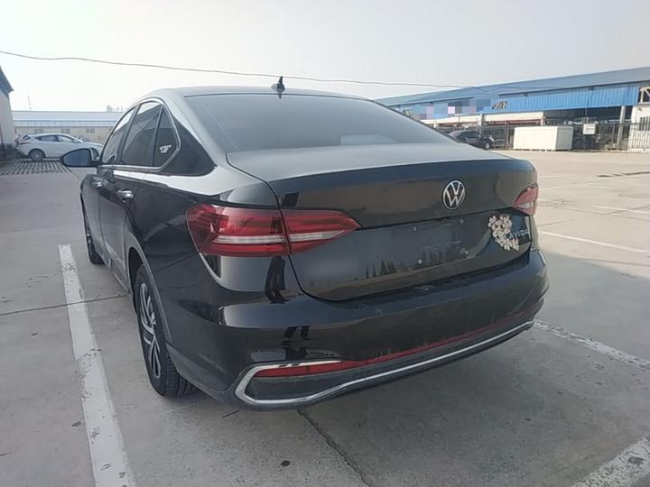 Lavida 2024 1.5L AT photo 4