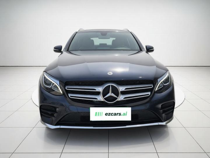 GLC 2017 GLC 260 4MATIC Dynamic photo 2