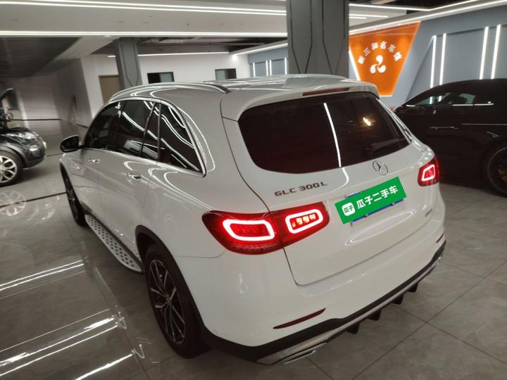 GLC 2022 GLC 300 L 4MATIC Dynamic photo 4