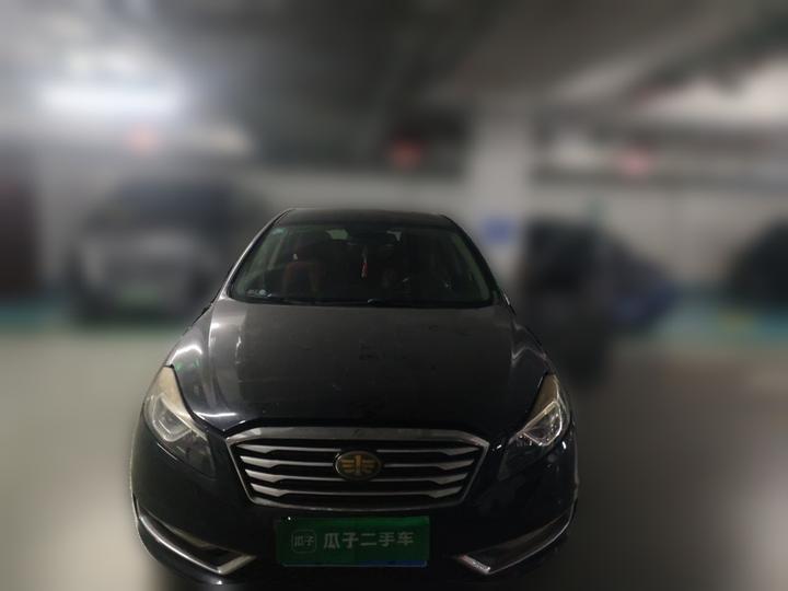 Bestune B70 2014 2.0L AT Comfort photo 2