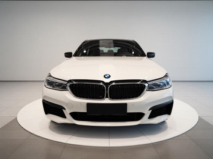 6 SeriesGT 2020 630i M Sport Package photo 2