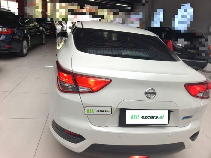 2020 1.6L CVT photo 3