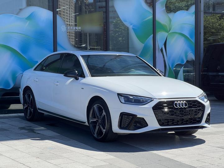 A4L 2024 40 TFSI Luxury Dynamic photo 2