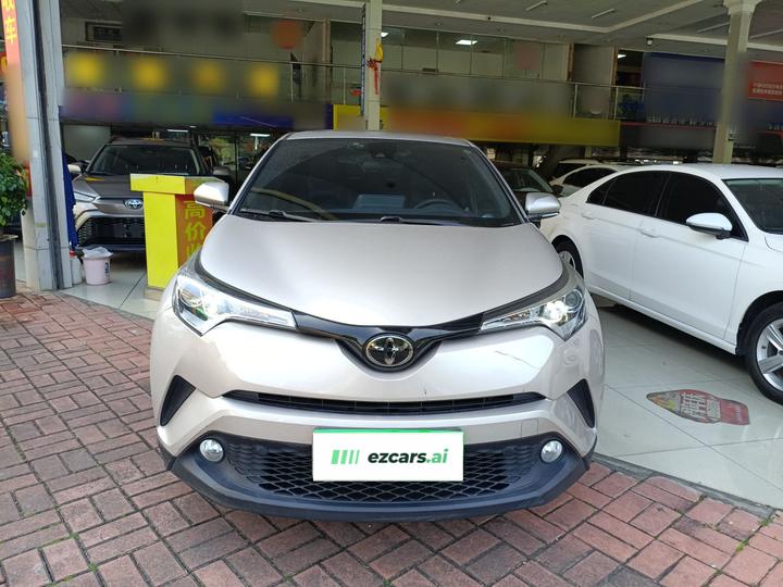 C-HR 2020 2.0L Leading photo 2