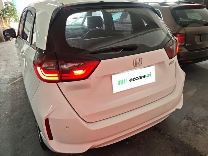 Fit 2021 1.5L CVT Trend photo 3