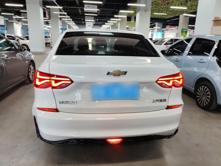 Cruze 2023 1.5L DCT photo 3