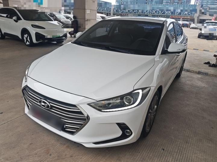 Elantra 2016 1.6L AT Smart Elite
