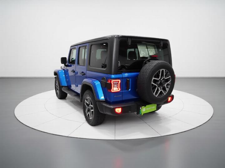 Wrangler EV 2021 4-Door 2.0T 4xe photo 4