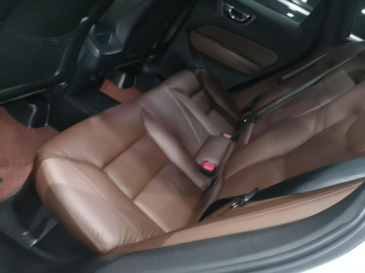 XC60 2021 T5 AWD Luxury photo 4