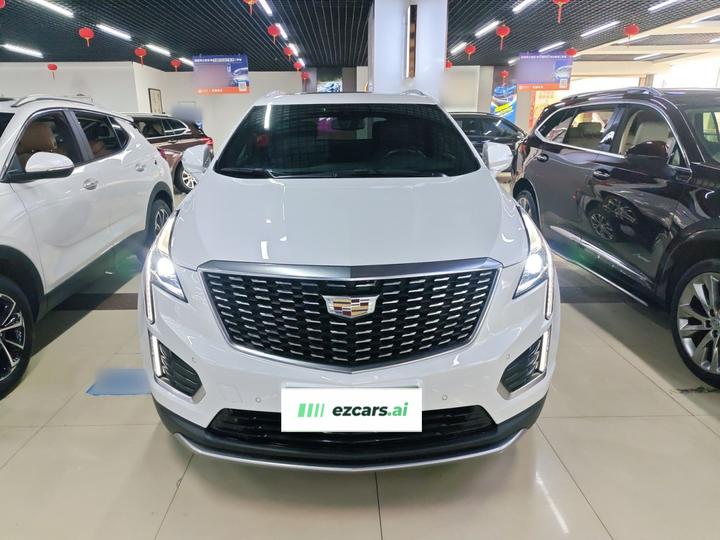 XT5 2021 28T Luxury photo 2