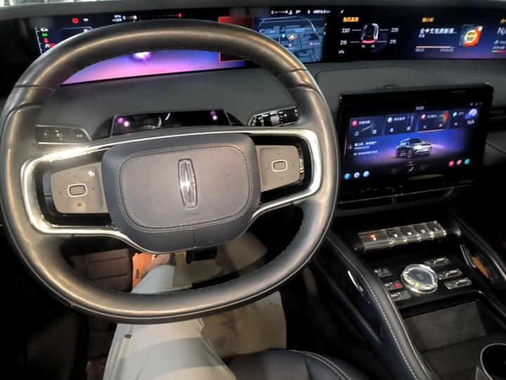 Nautilus 2023 2.0T AWD photo 5