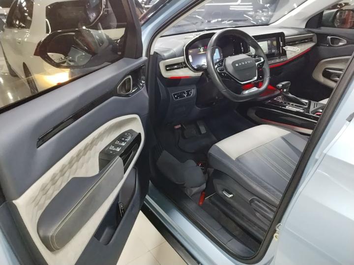 RM-5 2019 1.5T CVT 24 Premium 7-Seater photo 3