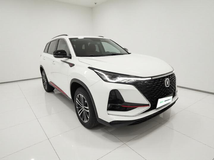 CS75 PLUS 2021 1.5T AT Luxury photo 3