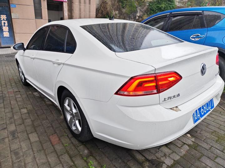 Lamando 2017 230TSI DSG photo 4