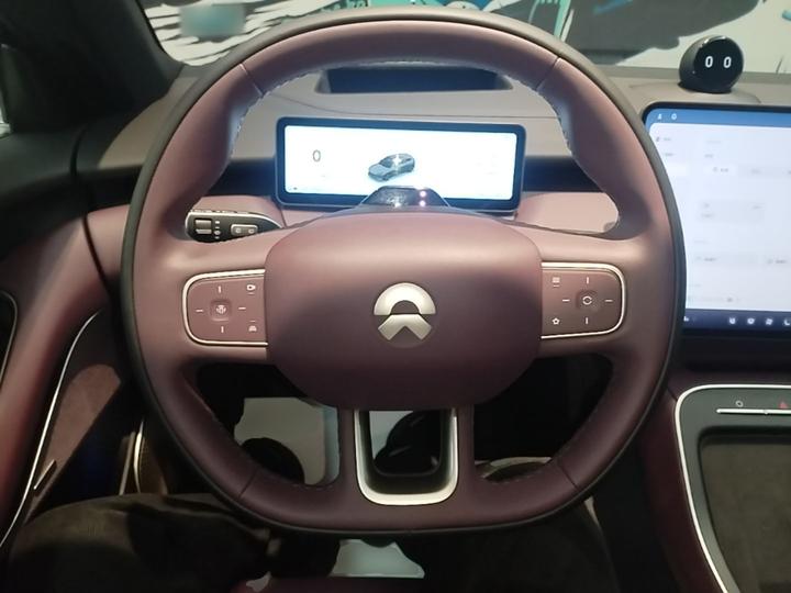 ET5T 2025 75kWh Touring photo 2