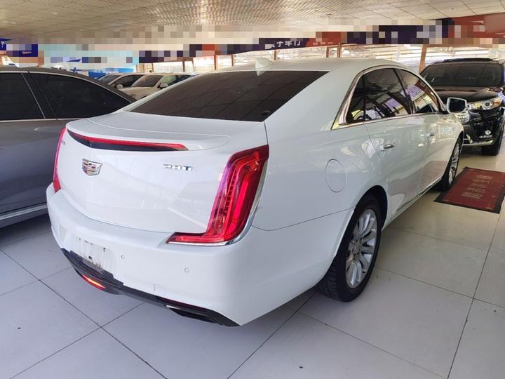 XTS 2018 28T Tech photo 4