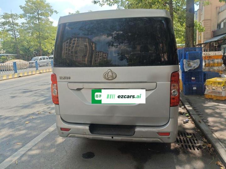 Changan 长安凯程 2018款 2.0L超值型平顶背掀门6座4G94S photo 5