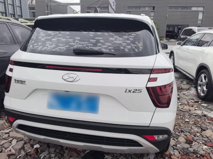 ix25 2020 1.5L CVT GLS Smart photo 5