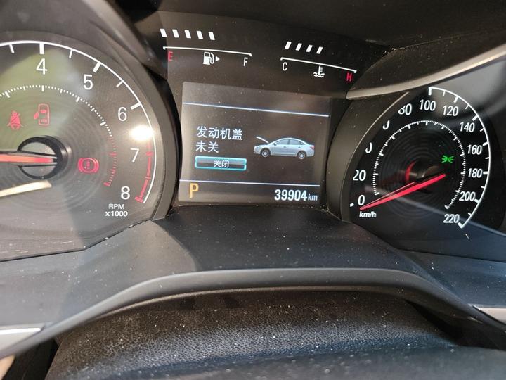 Cruze 2022 320 AT photo 2