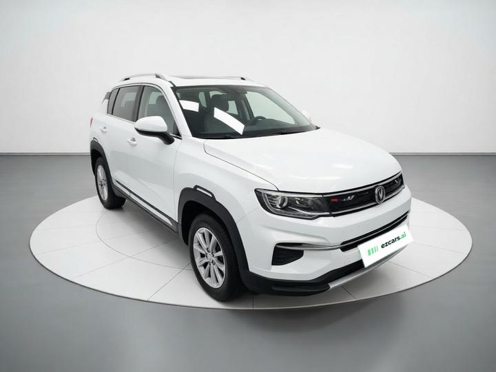CS35PLUS 2019 1.6L MT Upgraded photo 3