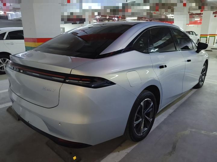 AION S MAX 2024 70 54.6kWh photo 6
